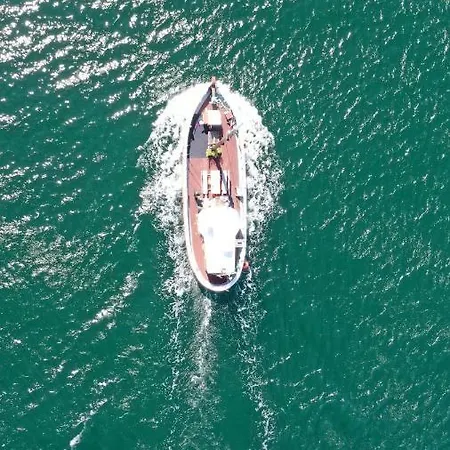 Varra Water - Unique Boat - Bornholm * Nexo